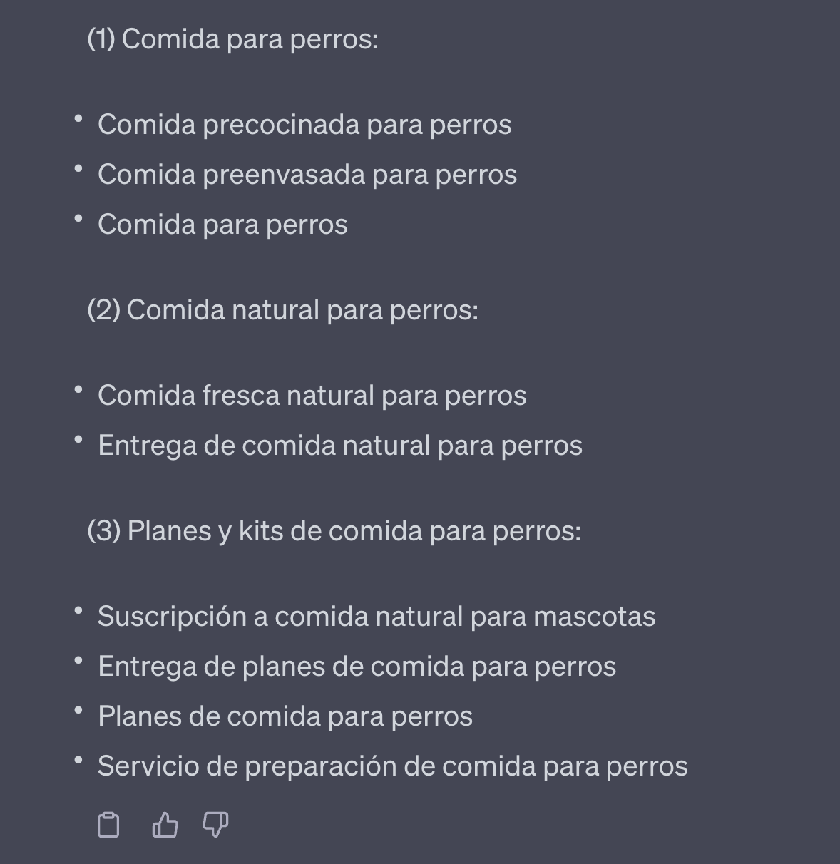 ChatGPT organiza las palabras clave en grupos.