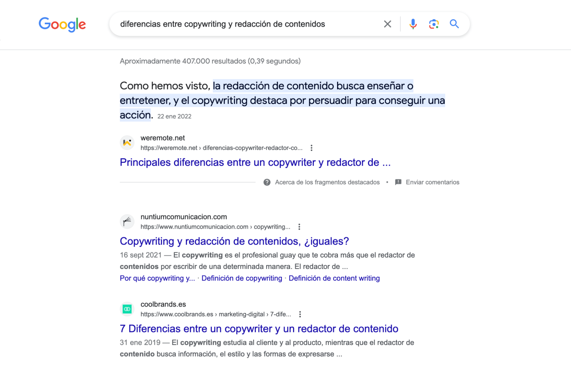 Poniendo a prueba las palabras clave en una búsqueda SERP.
