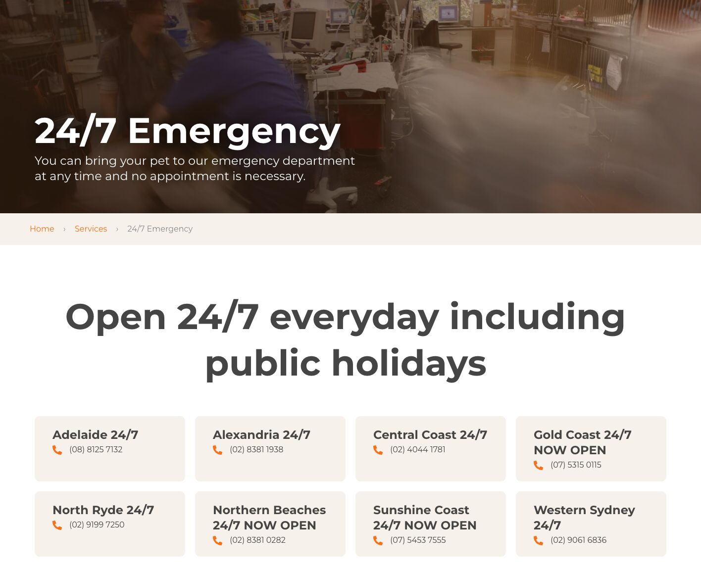 Ejemplo de una página de emergencias 24/7 para un veterinario local.