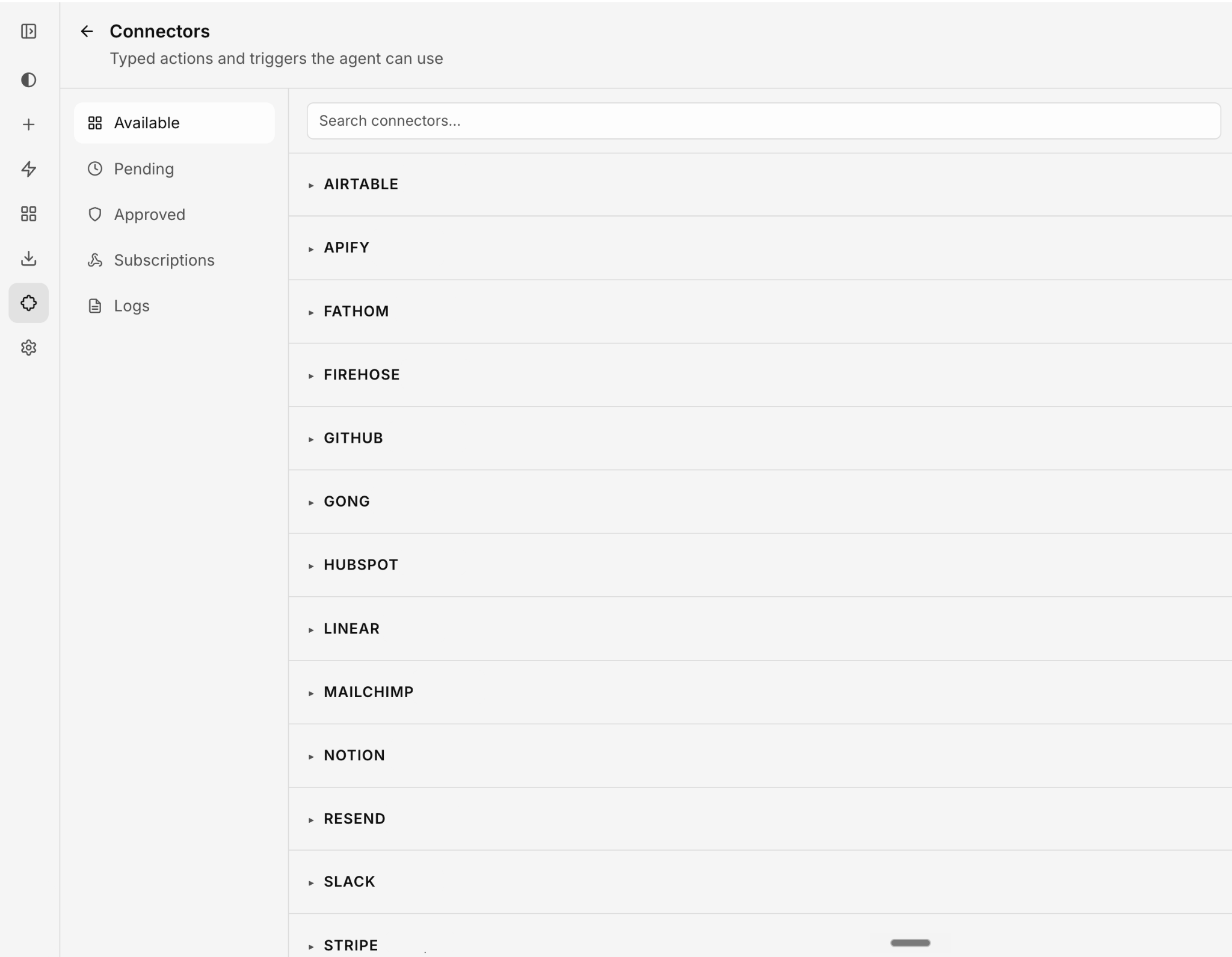Captura de pantalla de una página de "Conectores", que enumera integraciones como Airtable, Apify, Fathom, Github, Hubspot y Slack.