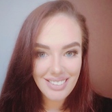 ブログ著者Jenny Abouobaiaのプロフィール画面
