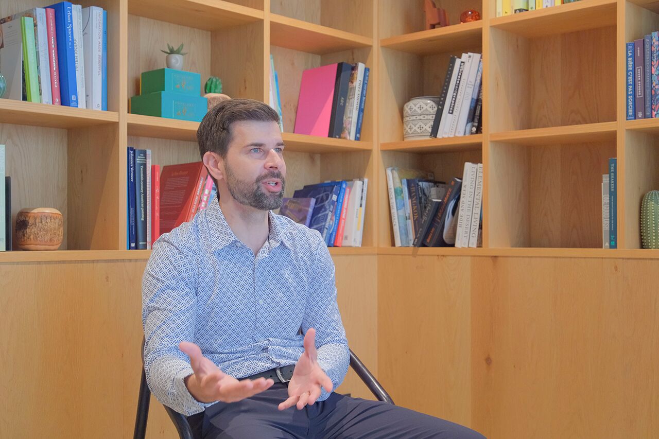 ティムとの東京でのインタビュー風景